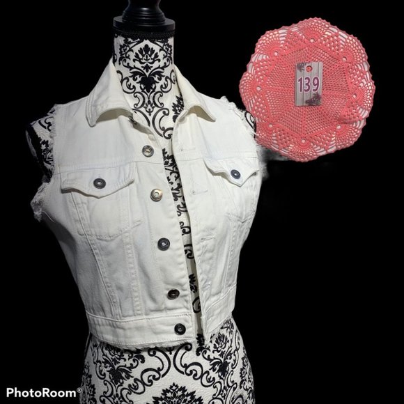 Paris Blues White Jean Vest with Raw Arms - Picture 2 of 15